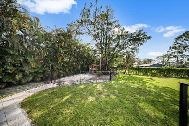 17148 78th Road N, The Acreage, FL 33470