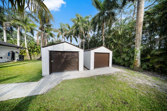 17148 78th Road N, The Acreage, FL 33470