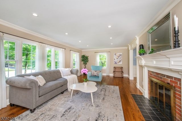 28 Iowa Rd, Wayne Twp., NJ 07470