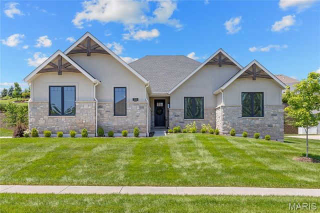 213 Westleigh Court, O'fallon, MO 63385
