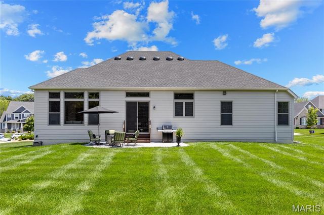 213 Westleigh Court, O'fallon, MO 63385