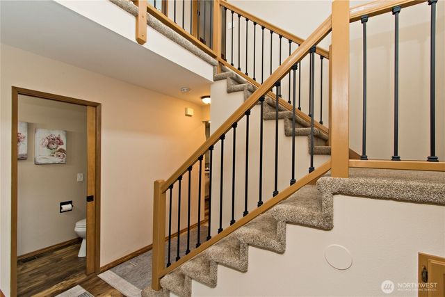 20008 SE 267th Place, Covington, WA 98042