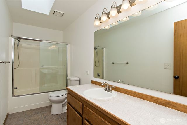 20008 SE 267th Place, Covington, WA 98042