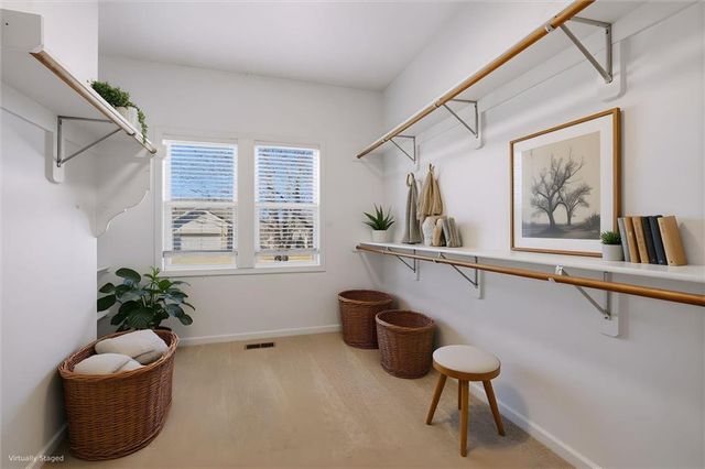 907 Englewood Drive, Kearney, MO 64060