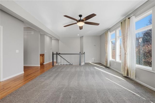 907 Englewood Drive, Kearney, MO 64060