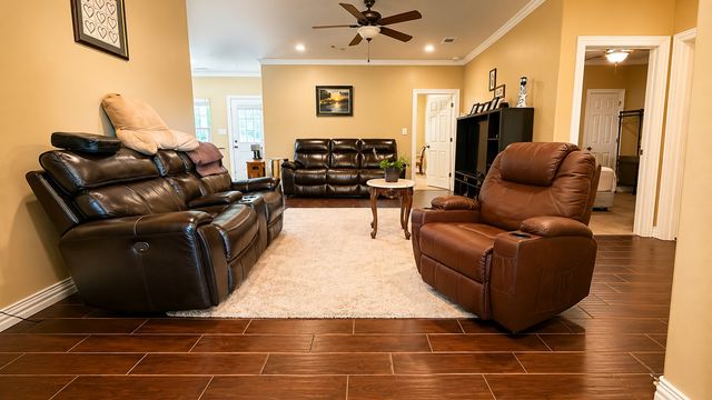 315 E Brockett Street, Sherman, TX 75090