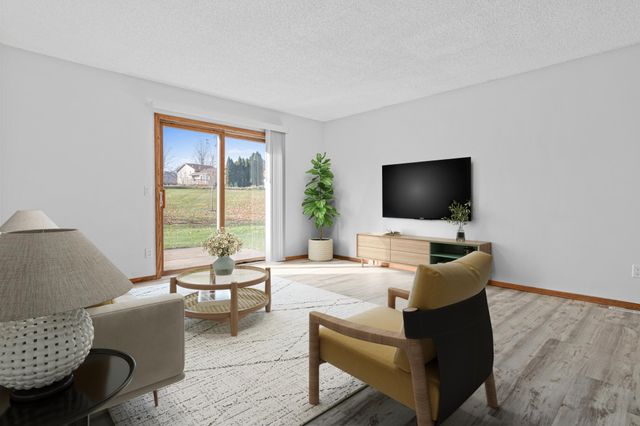 11177 Edgewood Circle N, Champlin, MN 55316