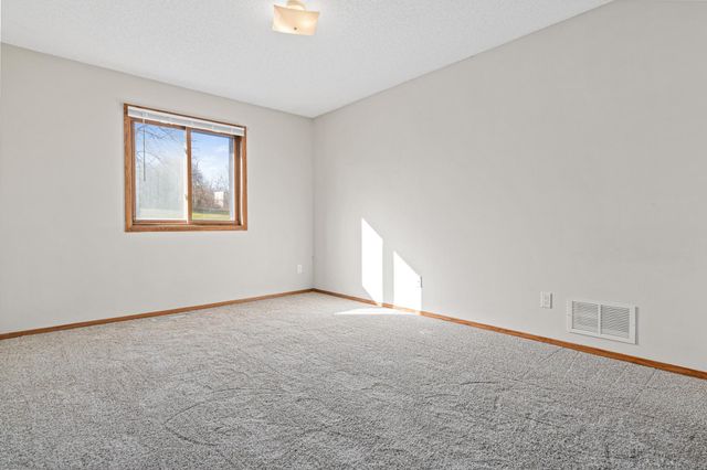 11177 Edgewood Circle N, Champlin, MN 55316