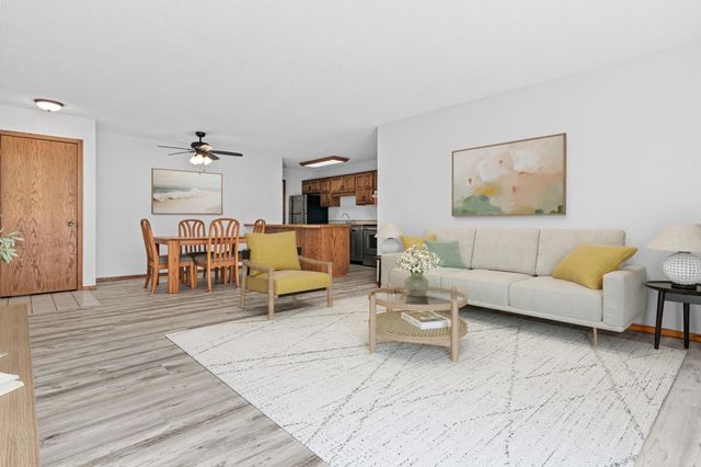 11177 Edgewood Circle N, Champlin, MN 55316