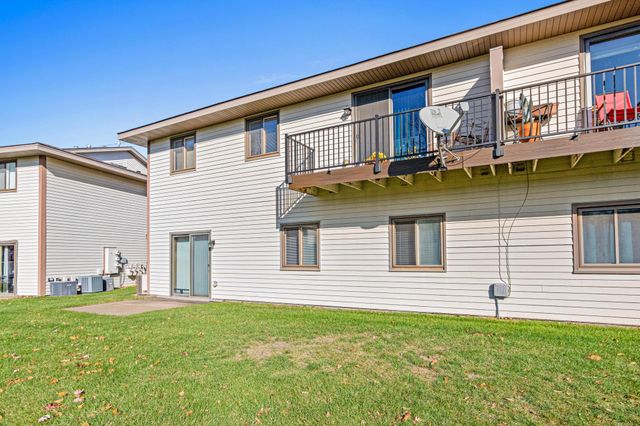 11177 Edgewood Circle N, Champlin, MN 55316