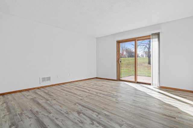 11177 Edgewood Circle N, Champlin, MN 55316