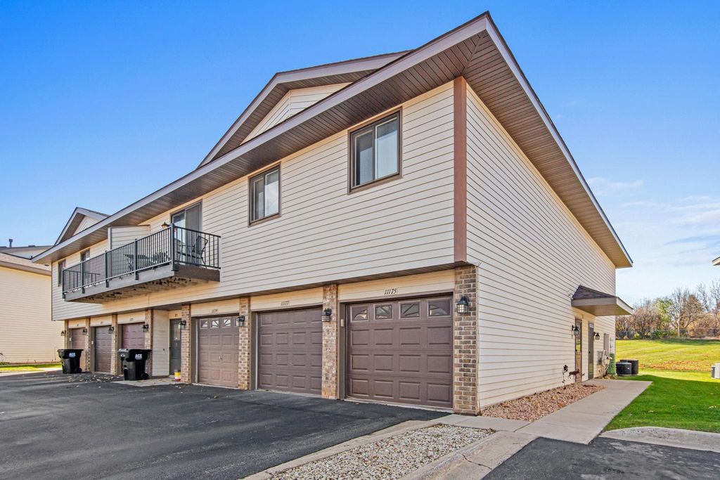 11177 Edgewood Circle N, Champlin, MN 55316