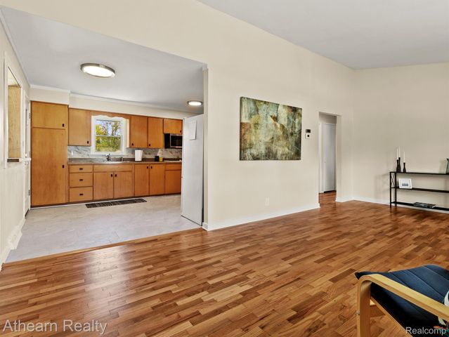 6146 Sun Valley Drive, Grand Blanc Charter Township, MI 48439