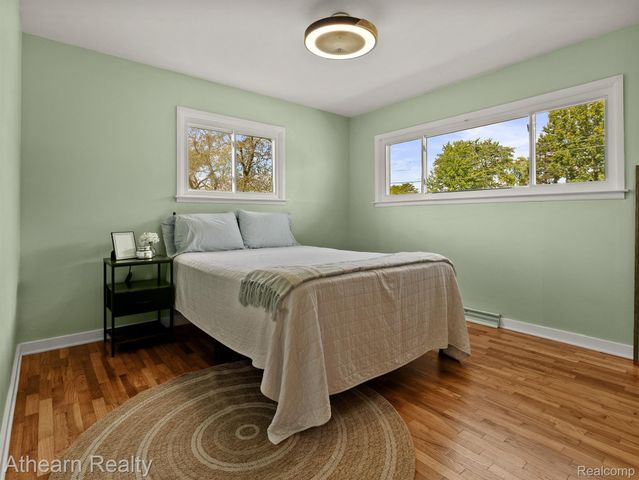6146 Sun Valley Drive, Grand Blanc Charter Township, MI 48439