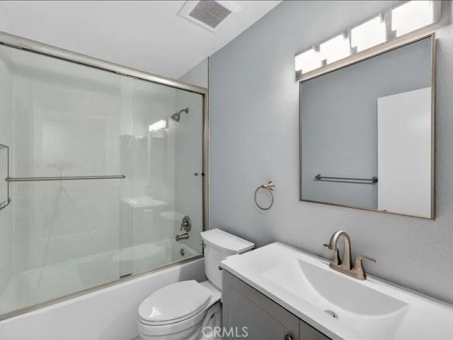 5442 Villa 4, Cypress, CA 90630