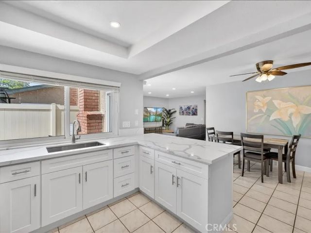 5442 Villa 4, Cypress, CA 90630