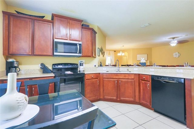 9122 STROMBOLI COURT, Kissimmee, FL 34747