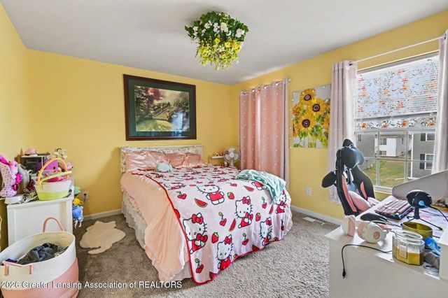 608 Muirfield Drive, Eaton Rapids, MI 48827