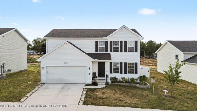 608 Muirfield Drive, Eaton Rapids, MI 48827