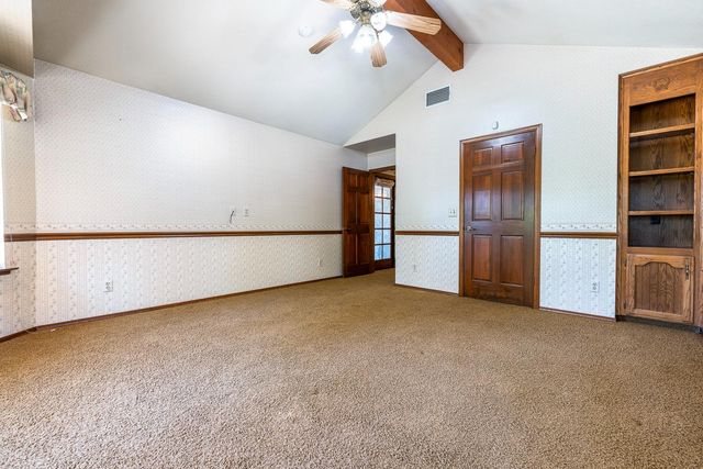 255 E Shepherd Avenue, Fresno, CA 93720