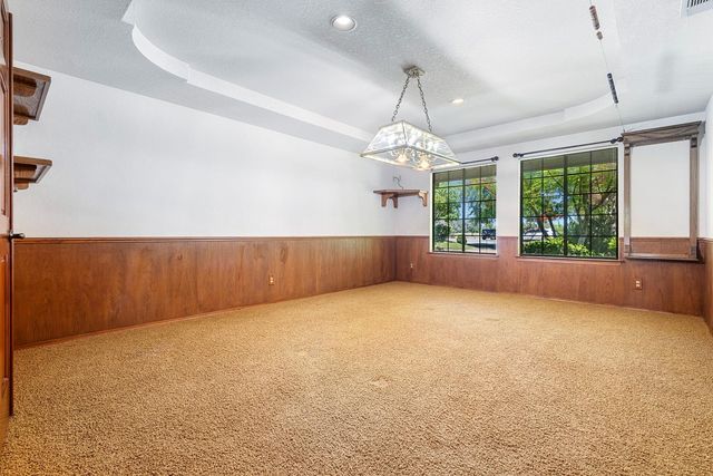 255 E Shepherd Avenue, Fresno, CA 93720