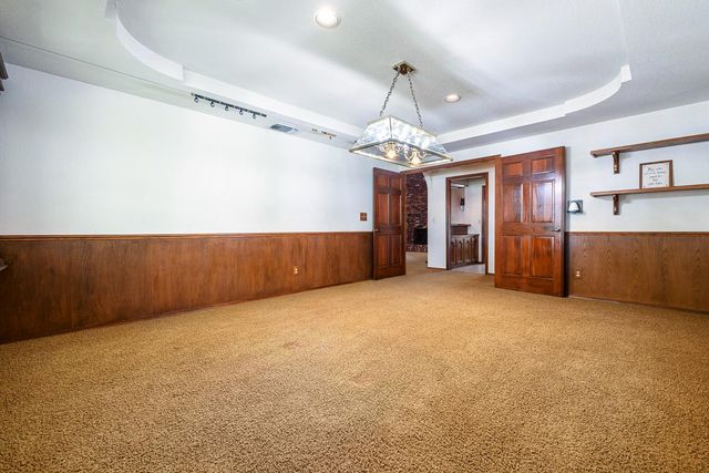 255 E Shepherd Avenue, Fresno, CA 93720