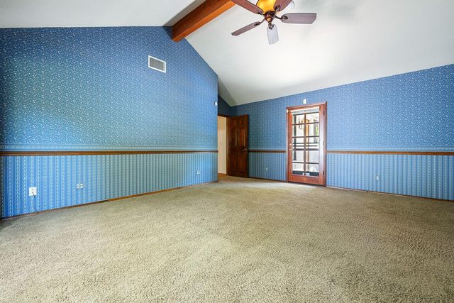 255 E Shepherd Avenue, Fresno, CA 93720