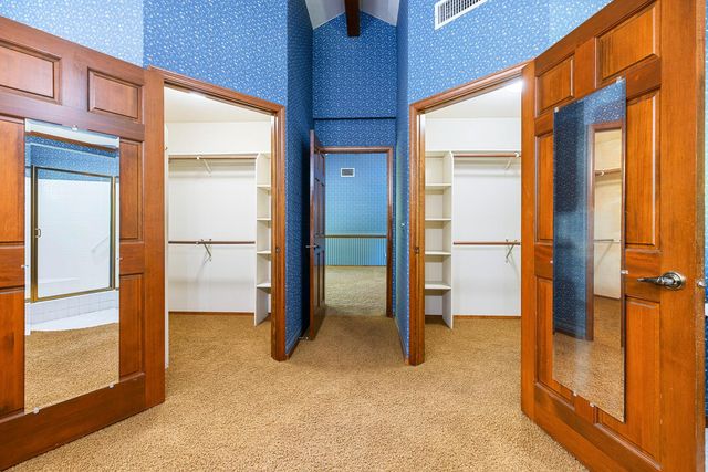 255 E Shepherd Avenue, Fresno, CA 93720