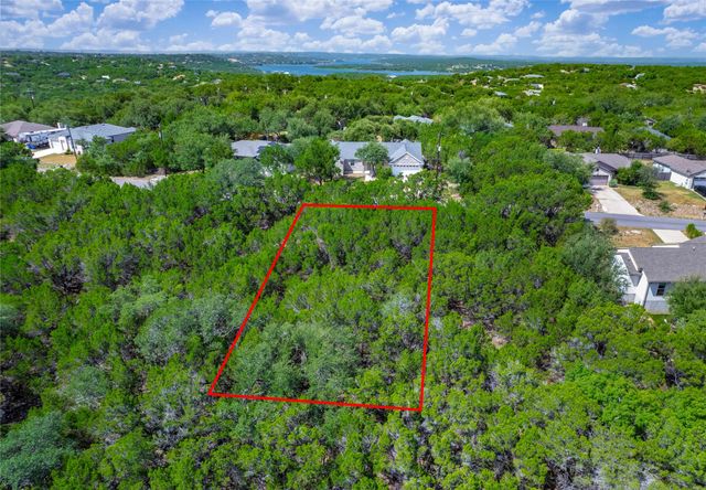 8001 Flintlock CIR, Lago Vista, TX 78645