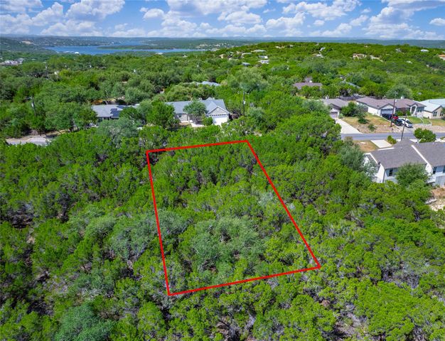 8001 Flintlock CIR, Lago Vista, TX 78645