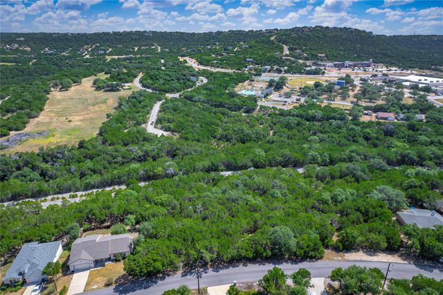 8001 Flintlock CIR, Lago Vista, TX 78645