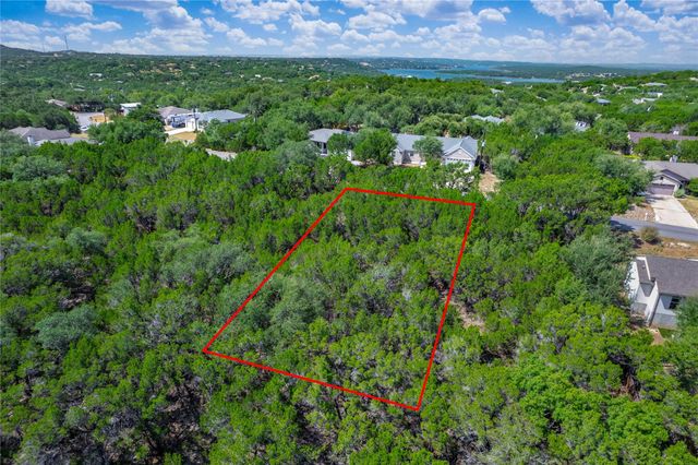 8001 Flintlock CIR, Lago Vista, TX 78645