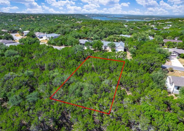 8001 Flintlock CIR, Lago Vista, TX 78645