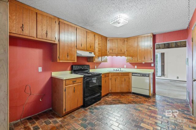 410 Frederick Avenue, Fairhope, AL 36532