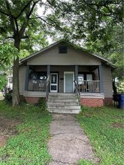1101 N 6th Street A & B, Fort Smith, AR 72901