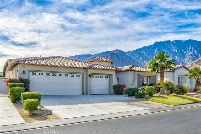 975 Alta Cresta, Palm Springs, CA 92262