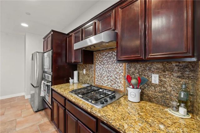 975 Alta Cresta, Palm Springs, CA 92262