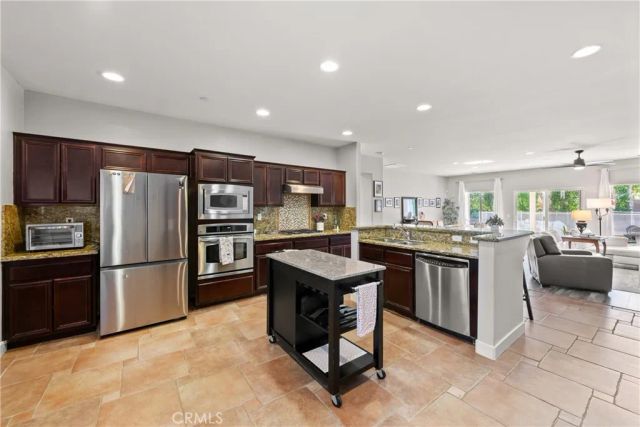 975 Alta Cresta, Palm Springs, CA 92262
