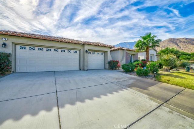 975 Alta Cresta, Palm Springs, CA 92262