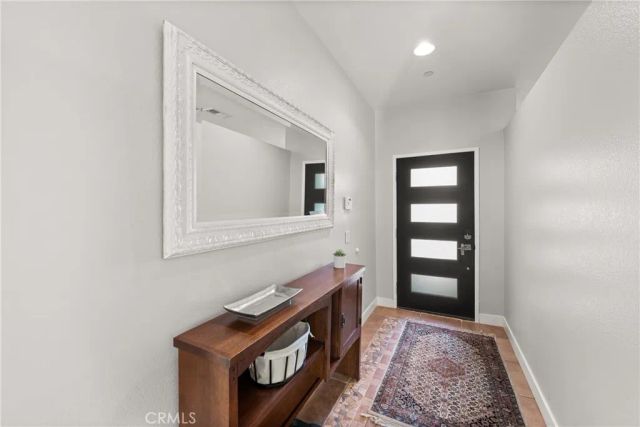 975 Alta Cresta, Palm Springs, CA 92262
