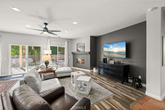 975 Alta Cresta, Palm Springs, CA 92262