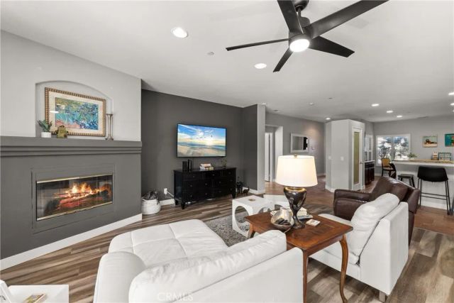 975 Alta Cresta, Palm Springs, CA 92262