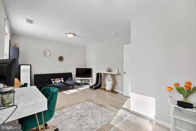 7504 TWINING CT, Hyattsville, MD 20785