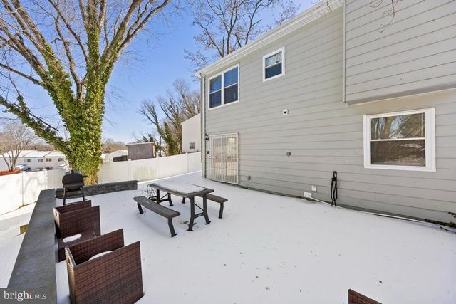 7504 TWINING CT, Hyattsville, MD 20785