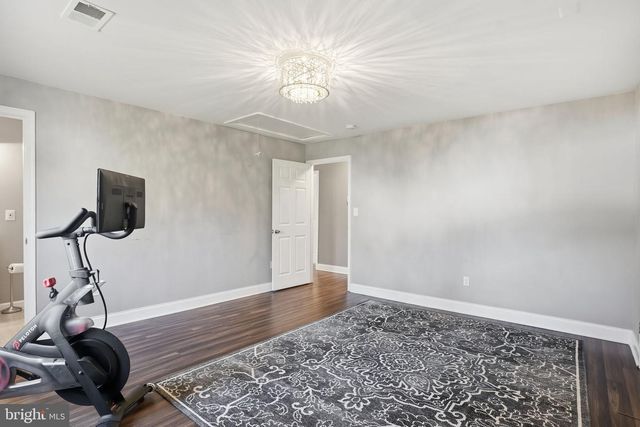 339 BEACH AVE, Pasadena, MD 21122