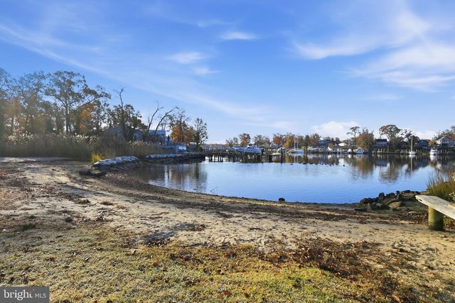 339 BEACH AVE, Pasadena, MD 21122