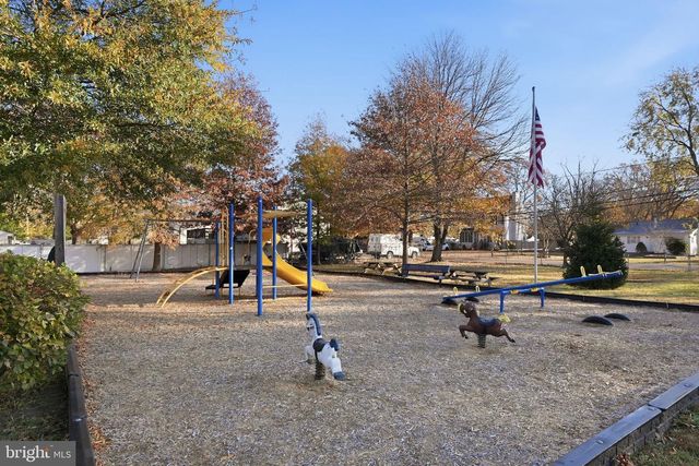 339 BEACH AVE, Pasadena, MD 21122