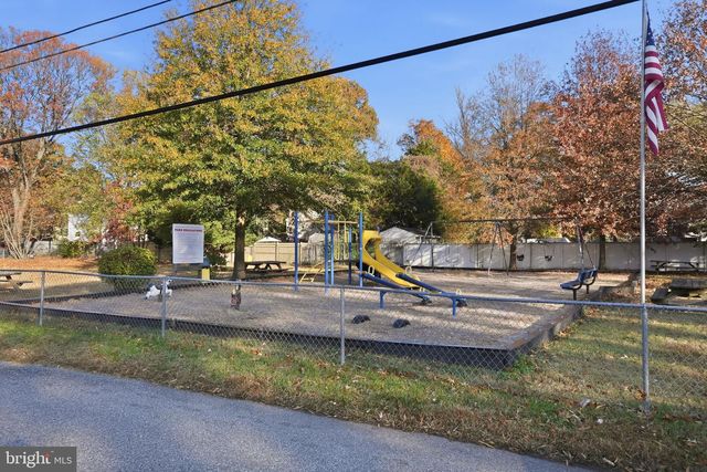 339 BEACH AVE, Pasadena, MD 21122