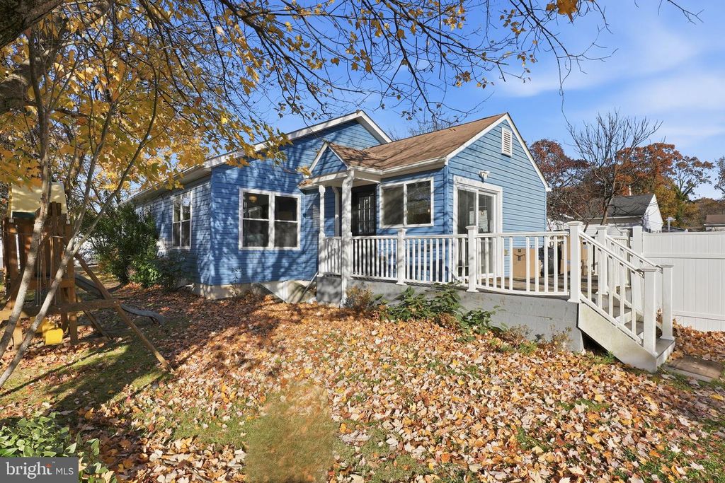 339 BEACH AVE, Pasadena, MD 21122