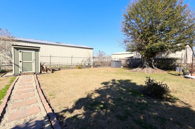 218 North Oak Street, Lockport, LA 70374